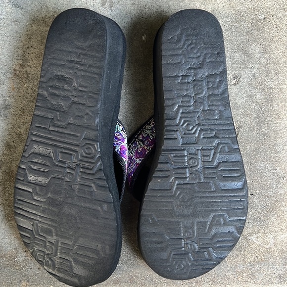 Teva Sandals size 8 - Picture 4 of 5